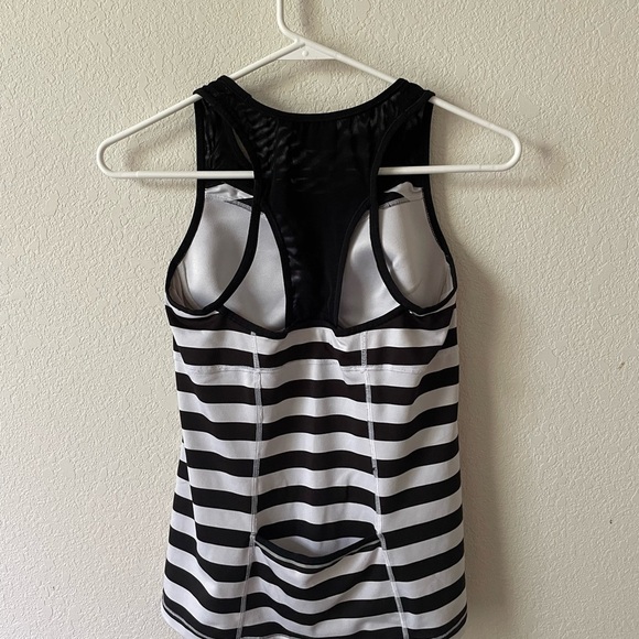 Athleta, black and white stripe tank top - Picture 3 of 5